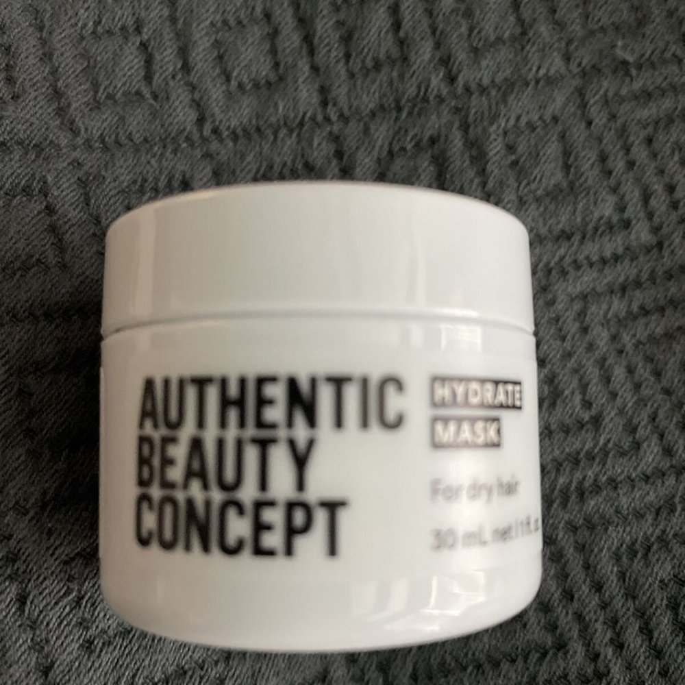 Authentic Beauty Concept Hydrate Mask Dry Hair 30m